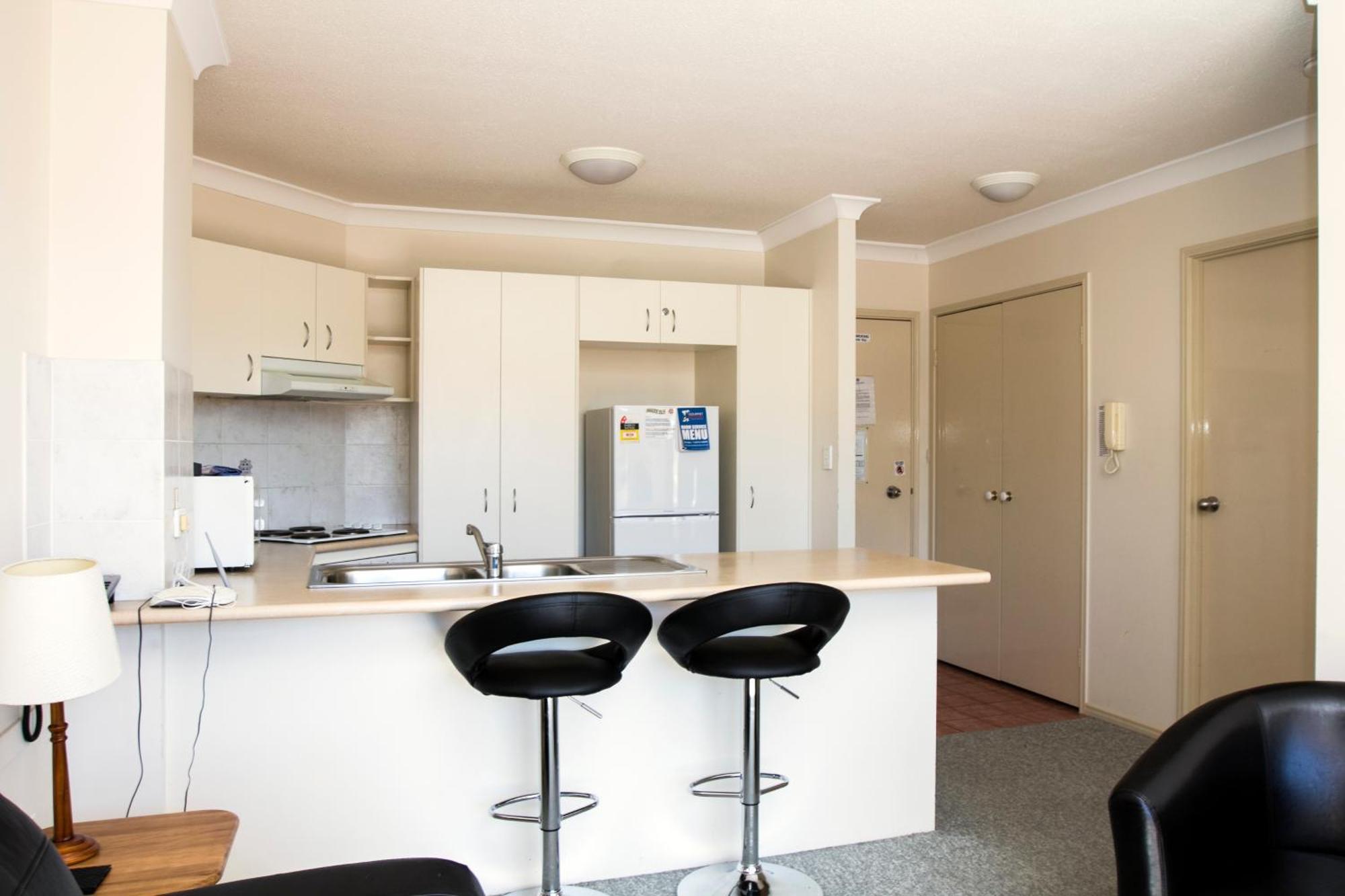 One-Bedroom Apartment,400976541:JPEG