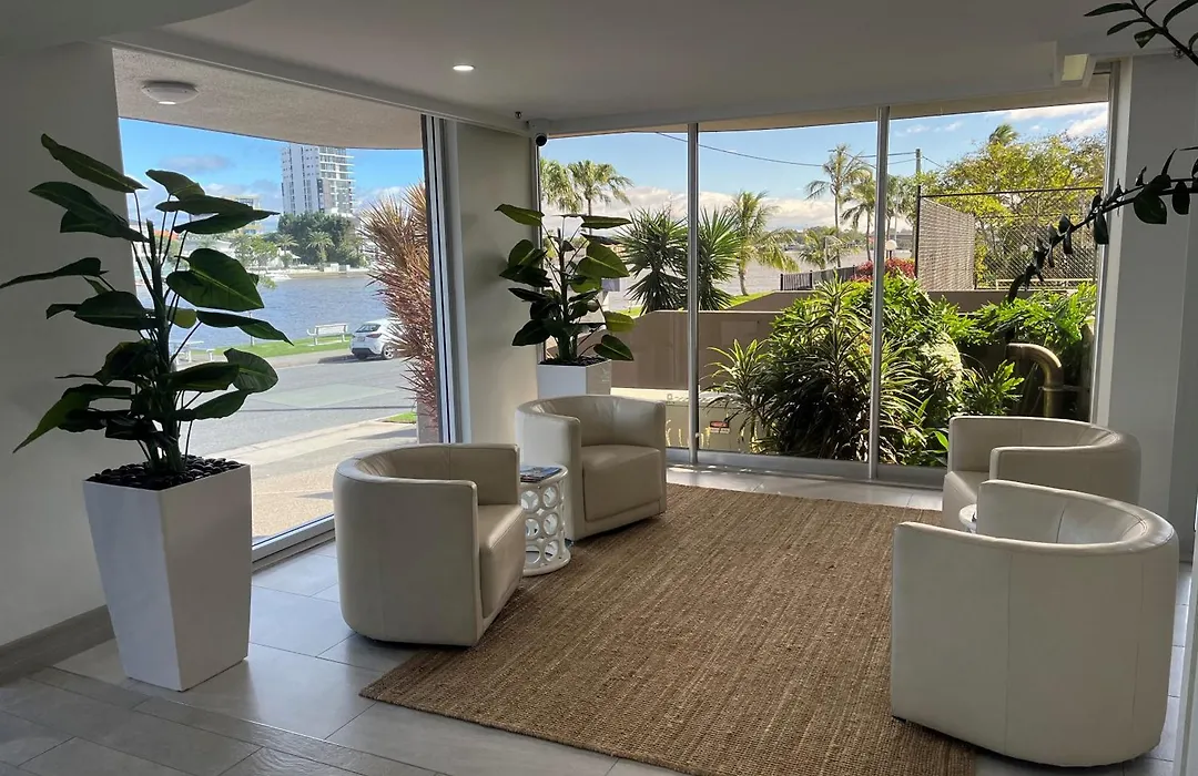 Spectrum Holiday Apartments-1