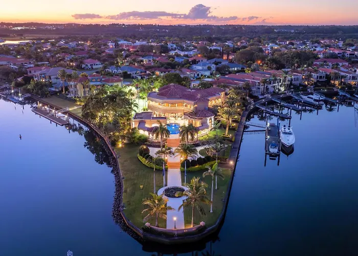 Pets Allowed Hotel Bellagio Gold Coast